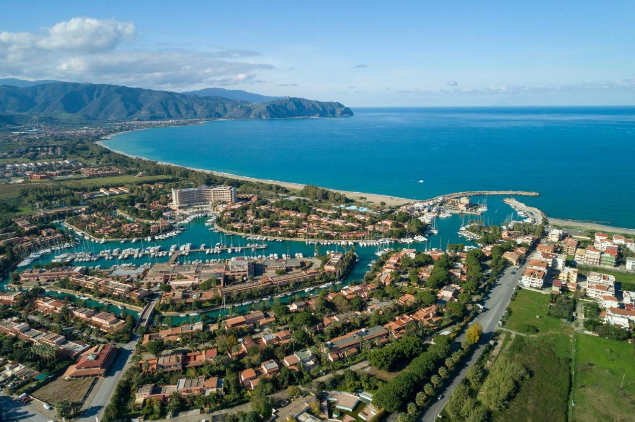 Residence Delfino, Portorosa Furnari Εξωτερικό φωτογραφία