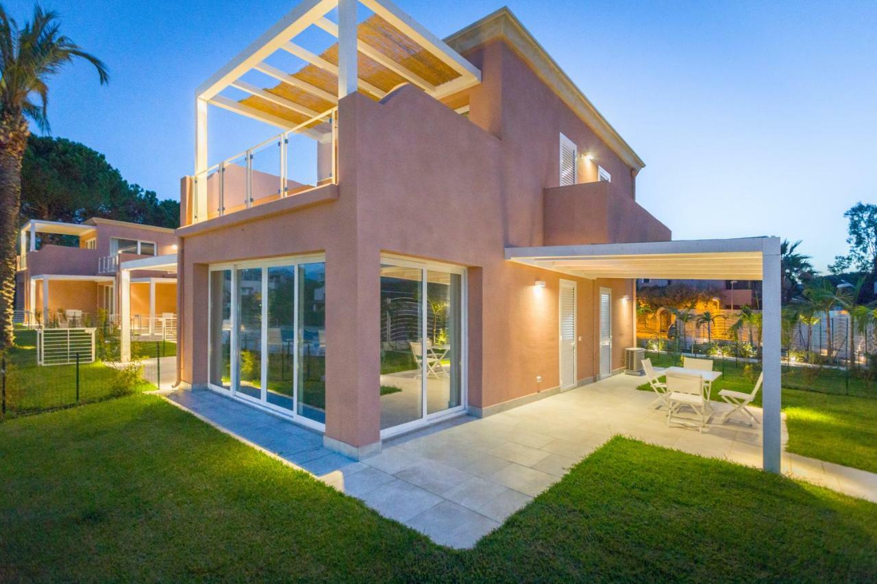 Residence Delfino, Portorosa Furnari Εξωτερικό φωτογραφία