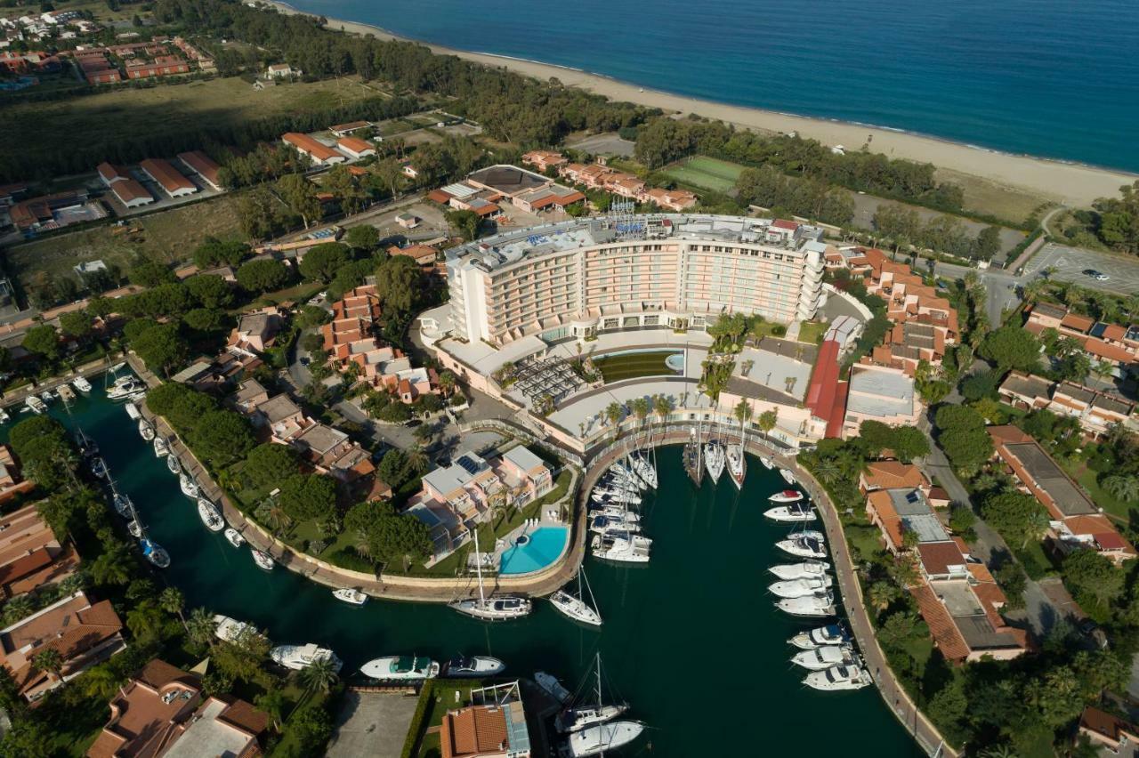 Residence Delfino, Portorosa Furnari Εξωτερικό φωτογραφία