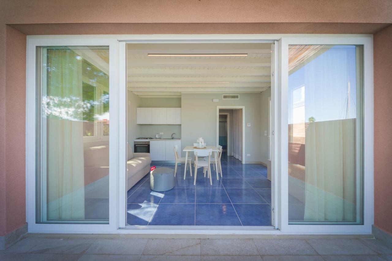 Residence Delfino, Portorosa Furnari Εξωτερικό φωτογραφία