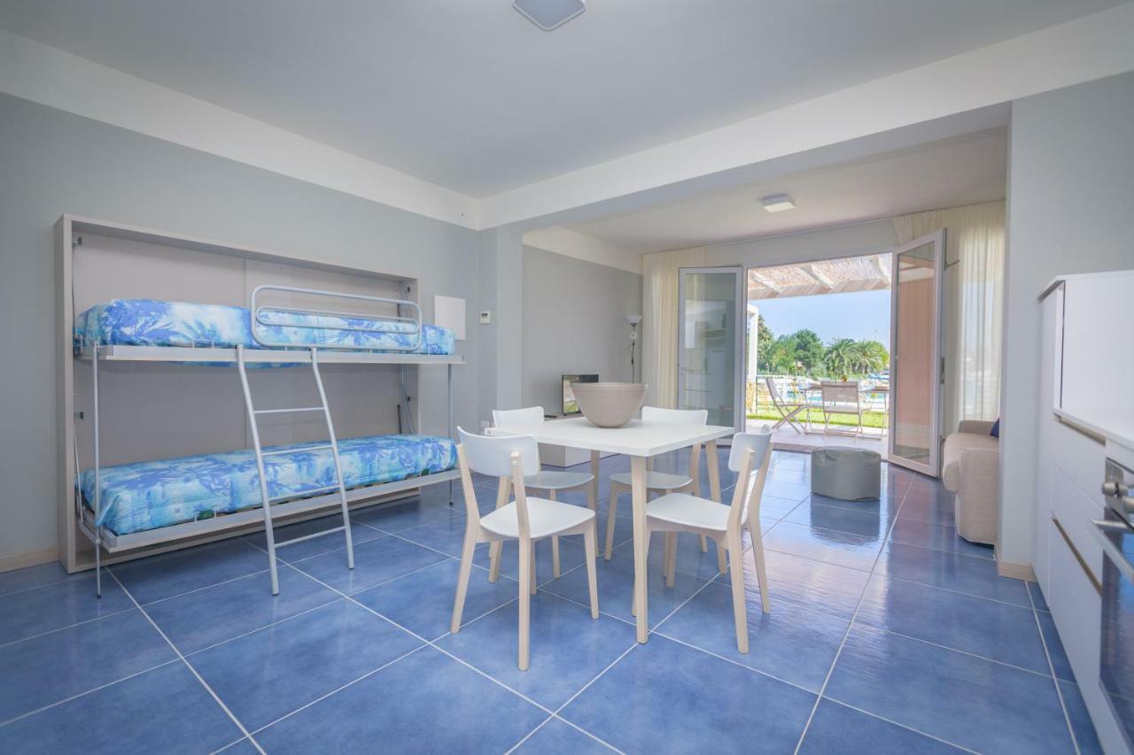 Residence Delfino, Portorosa Furnari Εξωτερικό φωτογραφία