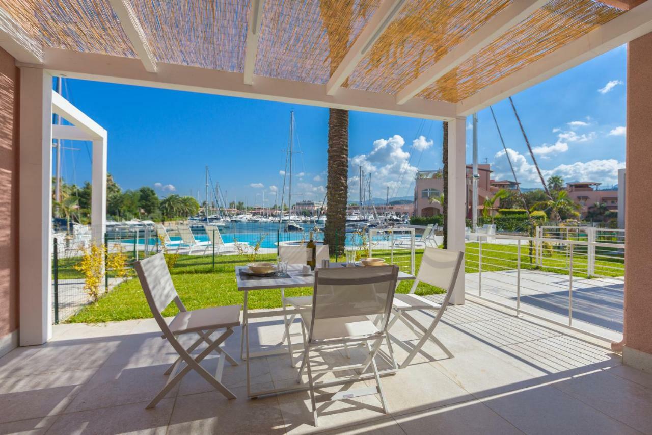 Residence Delfino, Portorosa Furnari Εξωτερικό φωτογραφία