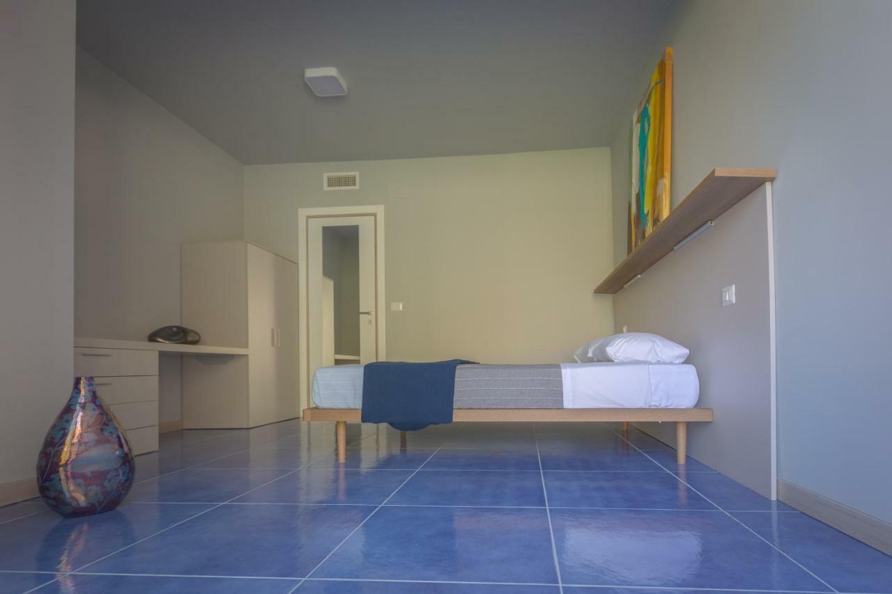 Residence Delfino, Portorosa Furnari Εξωτερικό φωτογραφία