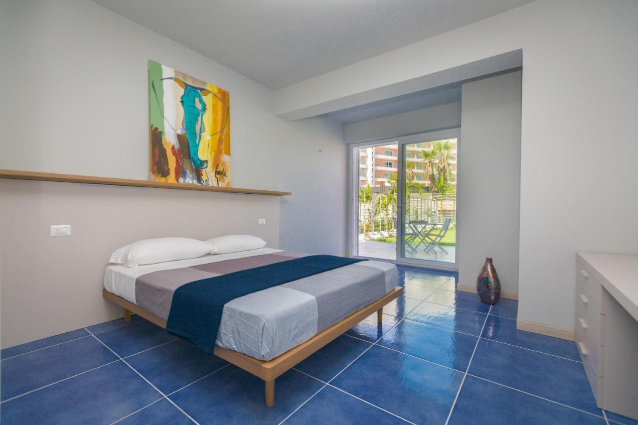 Residence Delfino, Portorosa Furnari Εξωτερικό φωτογραφία